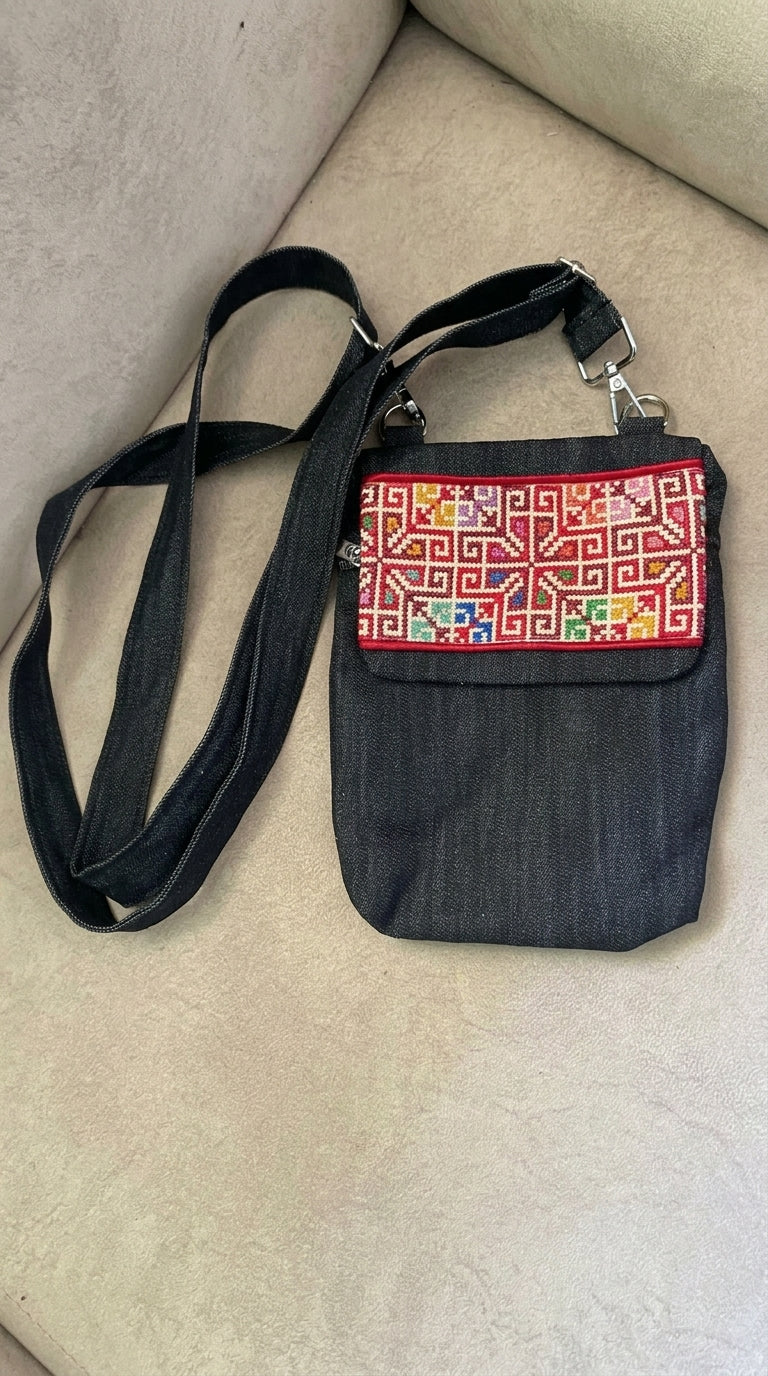 Yara Design Tan Woven Hand-Embroidered Phone Wallet