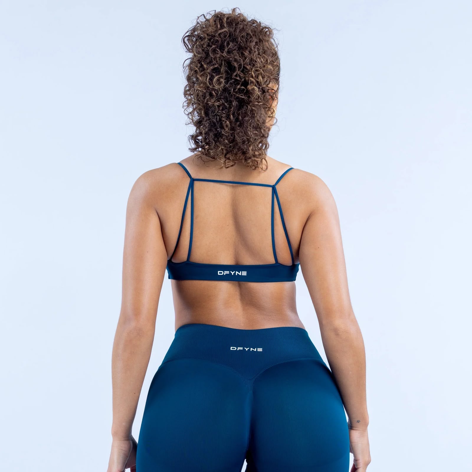 DFYNE Vision Twist Sports Bra Set