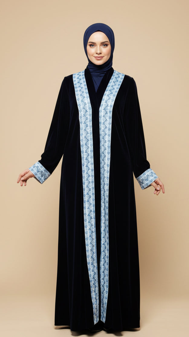 عباية أزرق ملكي مطرزة يدويًا – Dar Dina