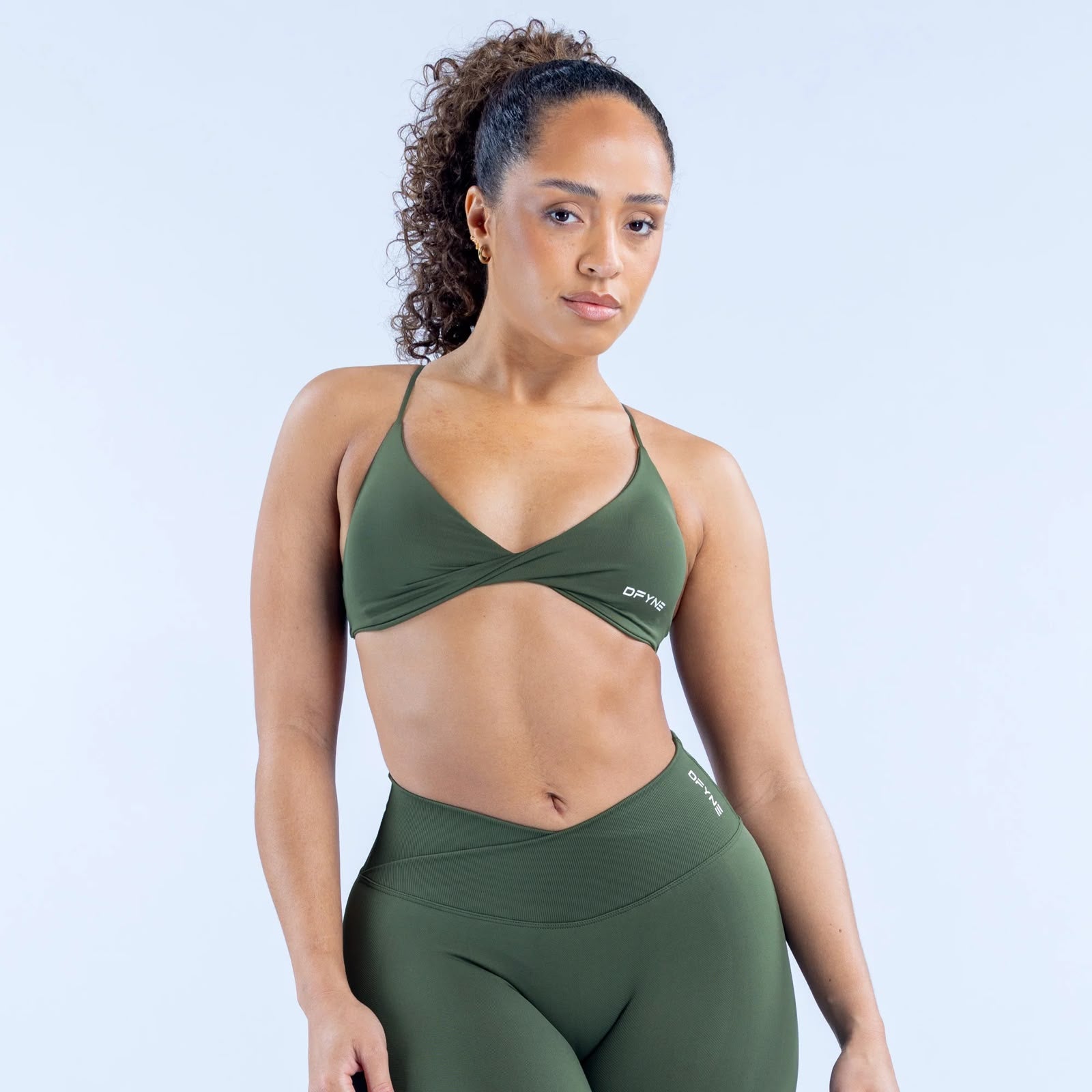 DFYNE Vision Twist Sports Bra Set