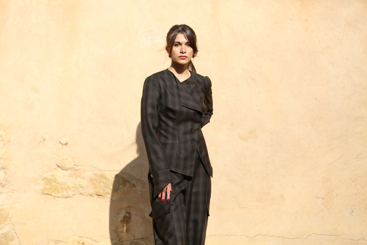 Asymmetrical Fitted Blazer with Open Flap