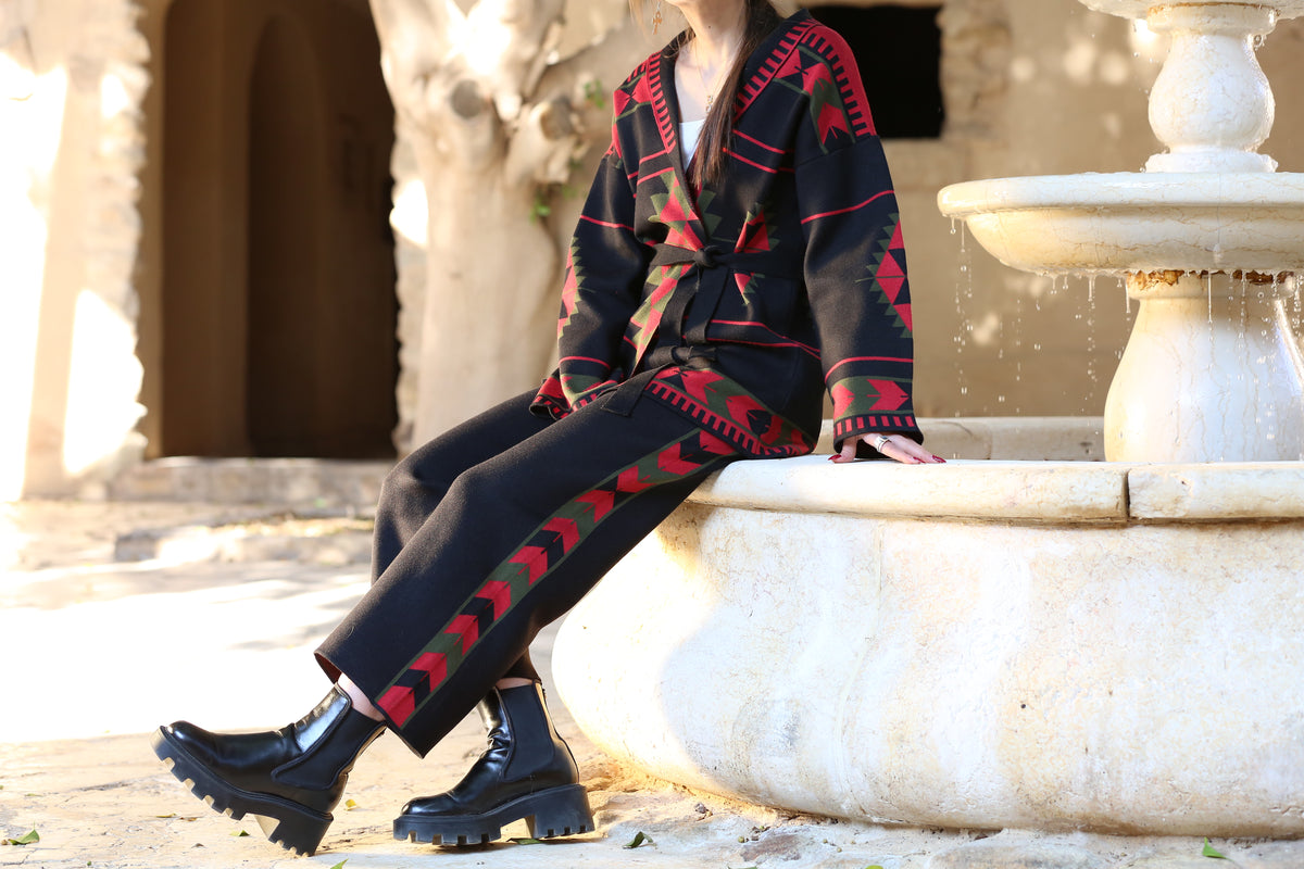 Zuwwadeh – Knitted Sadu Set