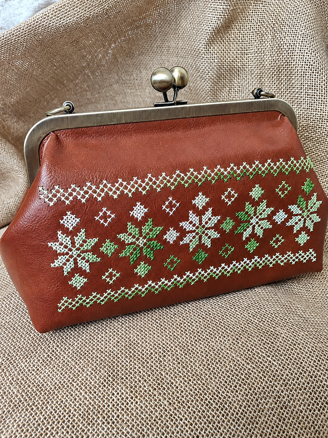 Folk-Art Tan Leather Embroidered Kiss-Lock Bag