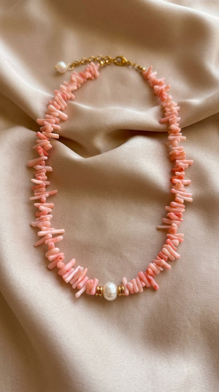 Women’s Necklace with Pink Coral beads