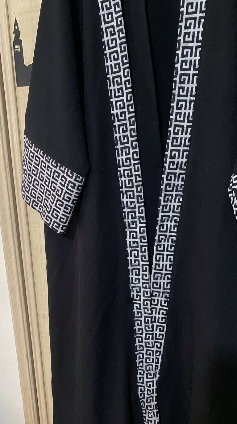 Black Open Abaya