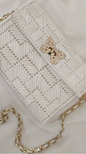 حقيبة يد أنيقة بيضاء مصنوعة يدويًا – Khoyot bags