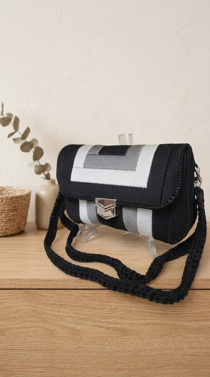 حقيبة يد مصنوعة يدويًا – Khoyot bags