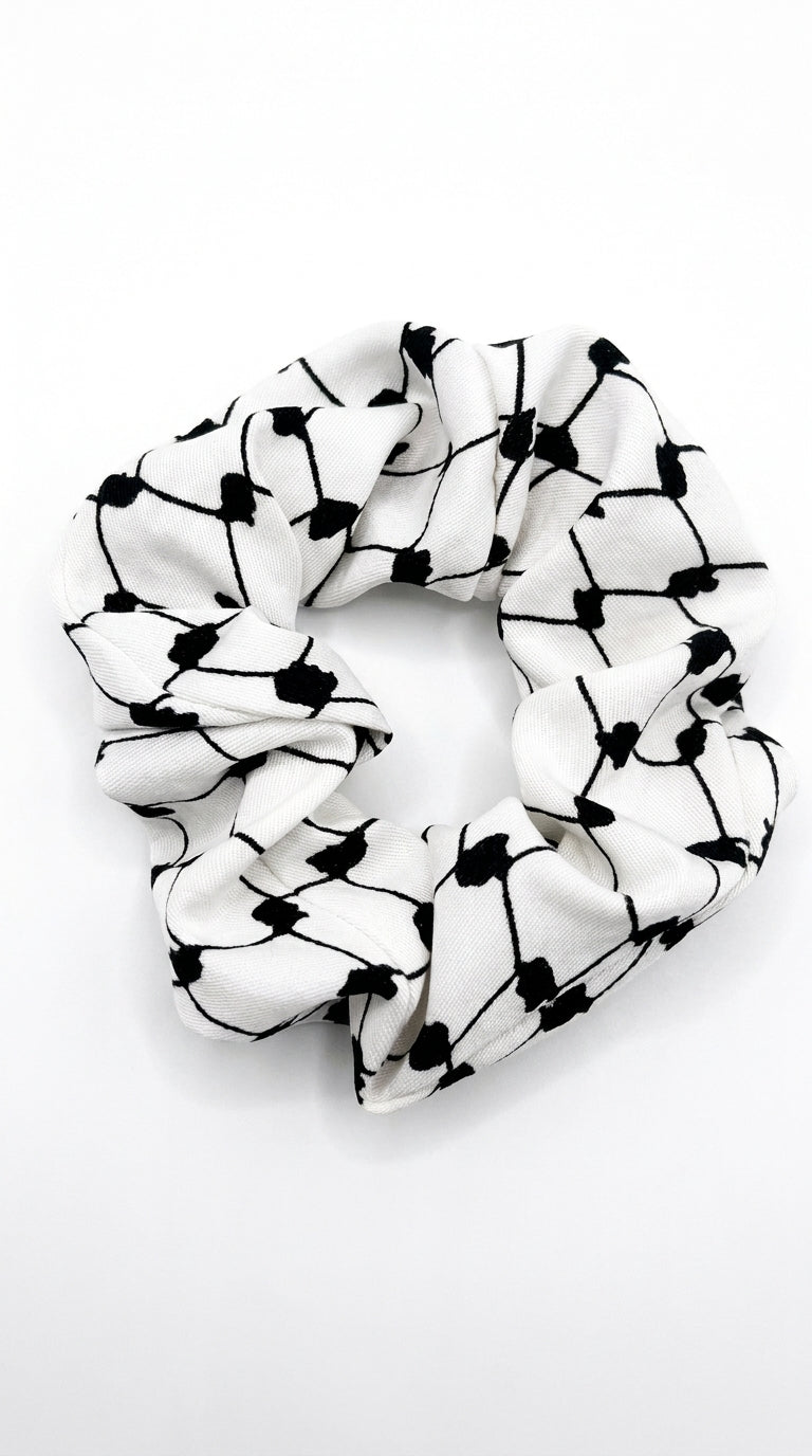Keffiyeh Scrunchie