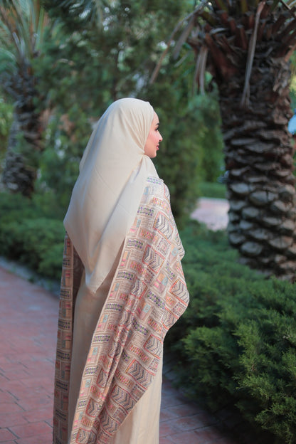 Signature Geometric Beige Abaya