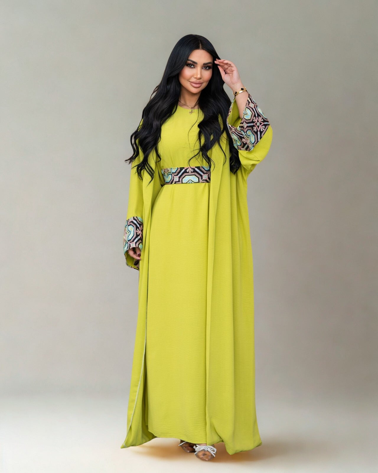 عباية خضراء ليمونية