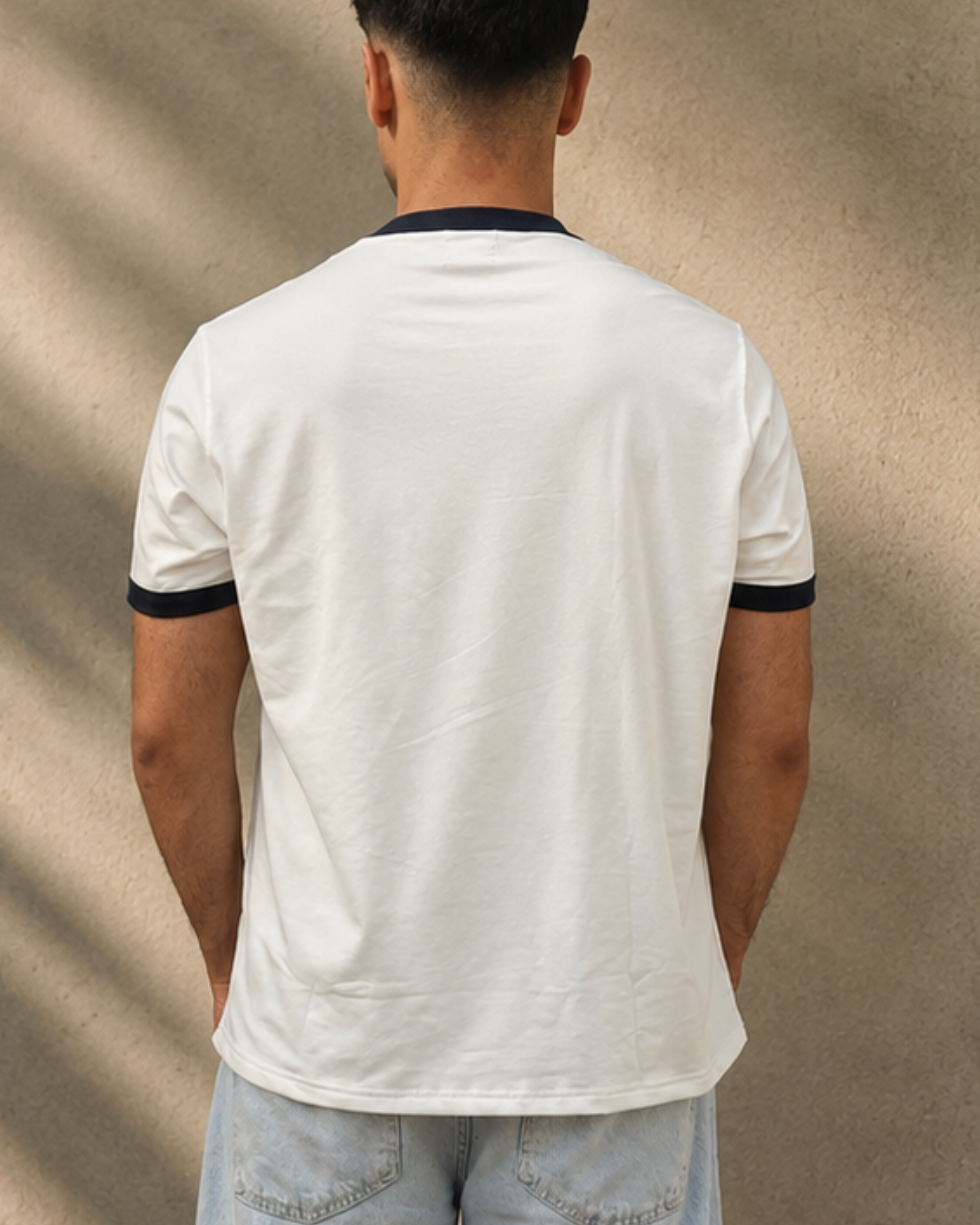 White Ringer