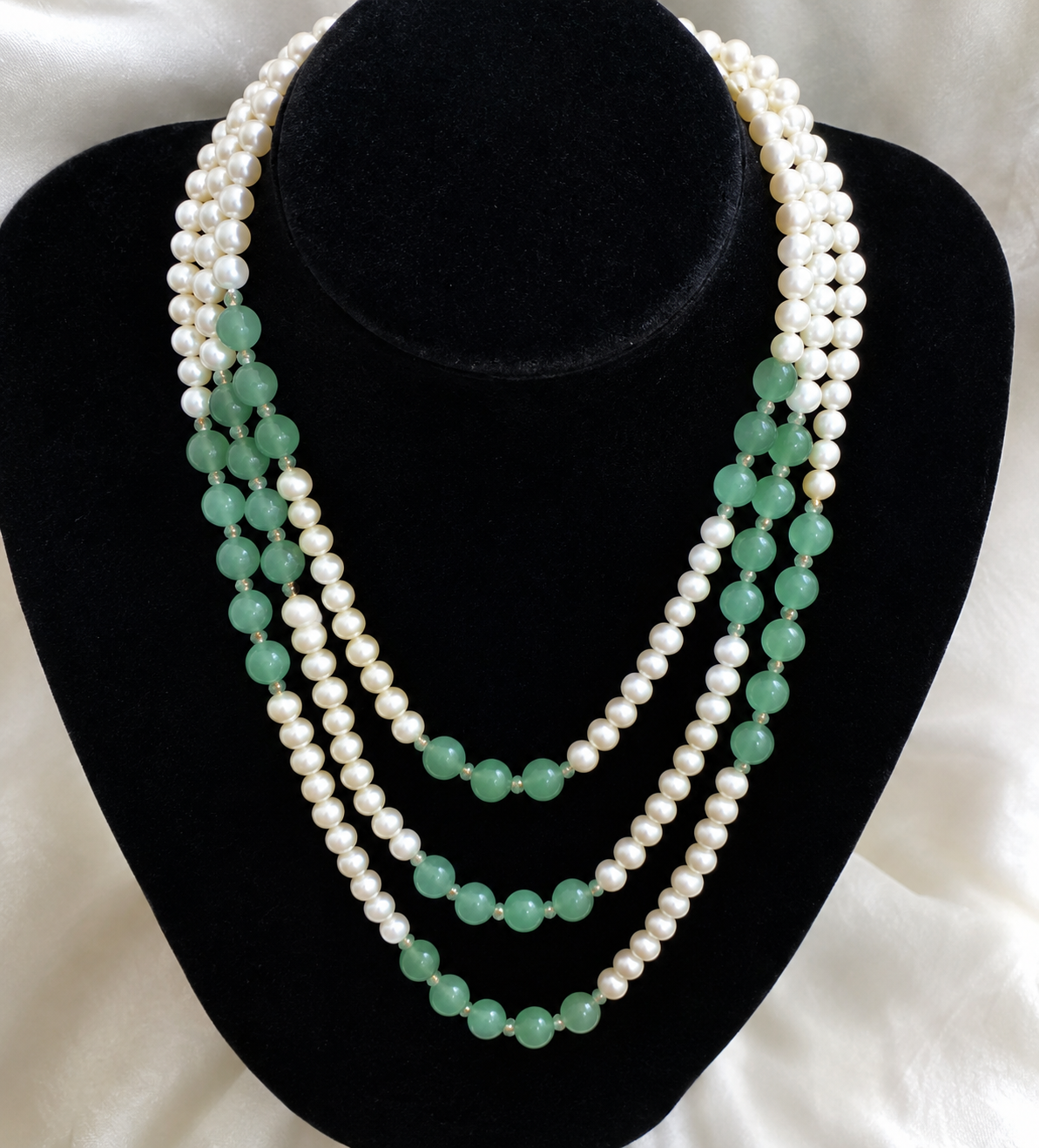 Multi-Strand Natural Pearl Necklace with Green Agate Beads