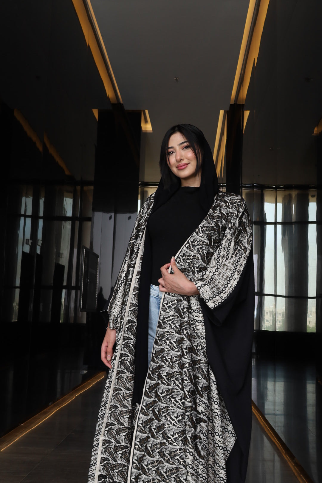 Black & White Patterned Open Abaya