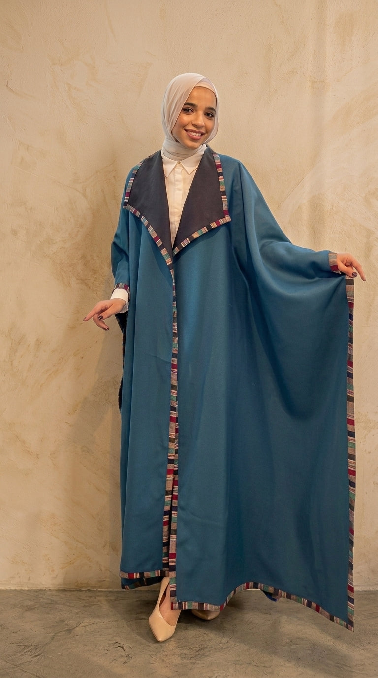 The Reversible Winter Saya Cape