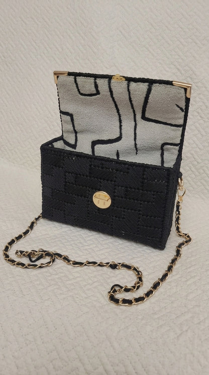 حقيبة يد أنيقة سوداء مصنوعة يدويًا – Khoyot bags