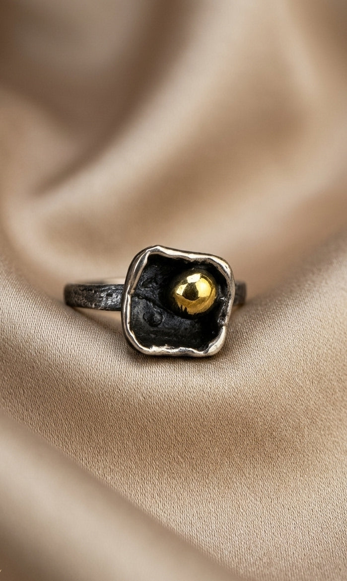 Elegant Ring